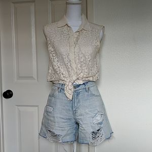 Sleeve less Cream Colored Floral Lace Top